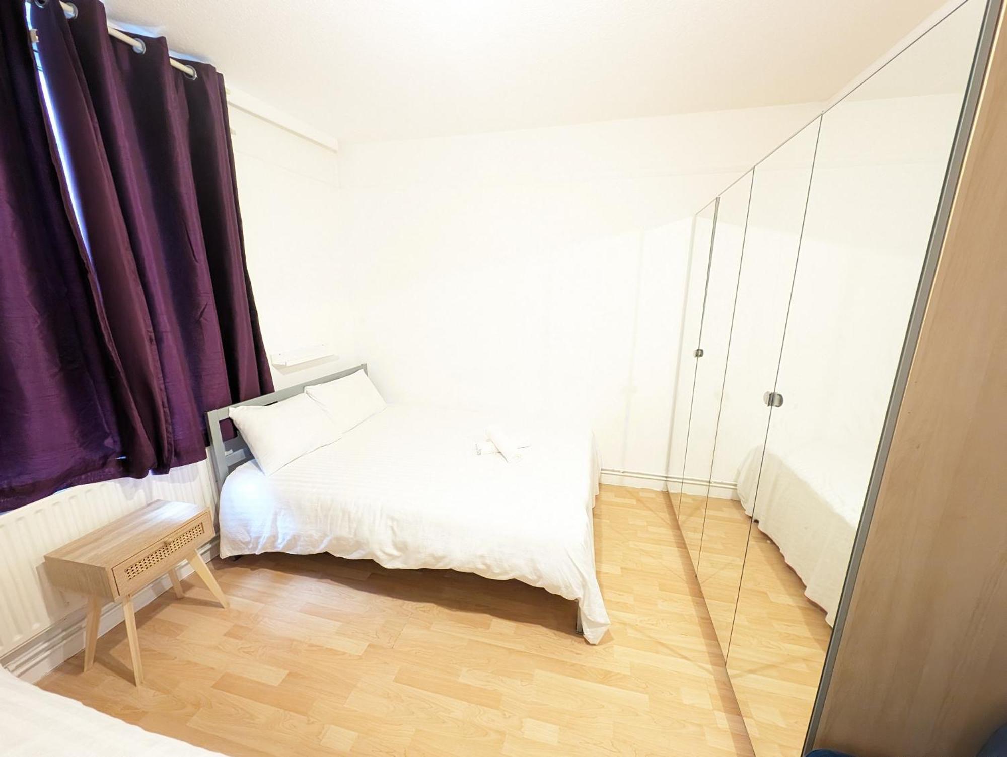 Tobacco Docks & St Katherine'S Rooms London Eksteriør bilde